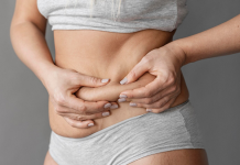 Mỡ bụng không chỉ gây ảnh hưởng ngoại hình mà còn gây khó khăn trong lựa chọn trang phục